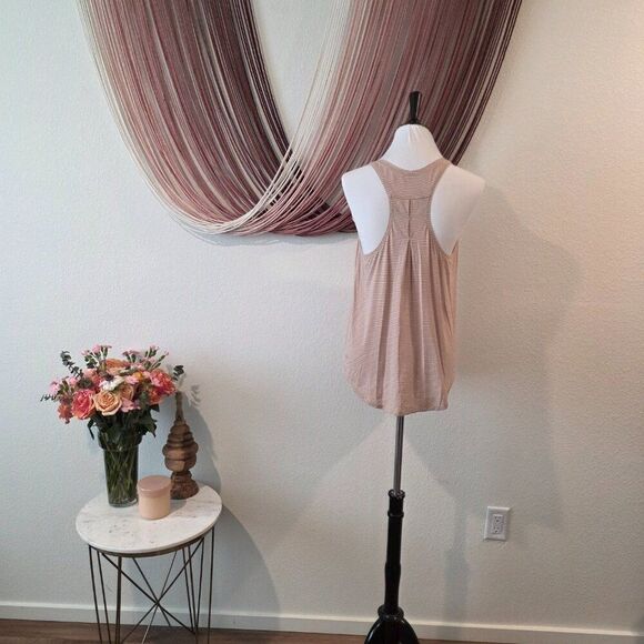 Lululemon Striped Love Tank- Pleated Sz 8 - Picture 2 of 5